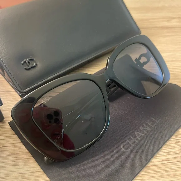 Chanel Sunglasses - Picture 4 of 11